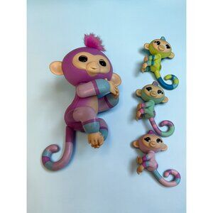 Fingerlings Interactive Monkey Toy Set - 1 Large & 3 Mini Monkeys - Purple Green